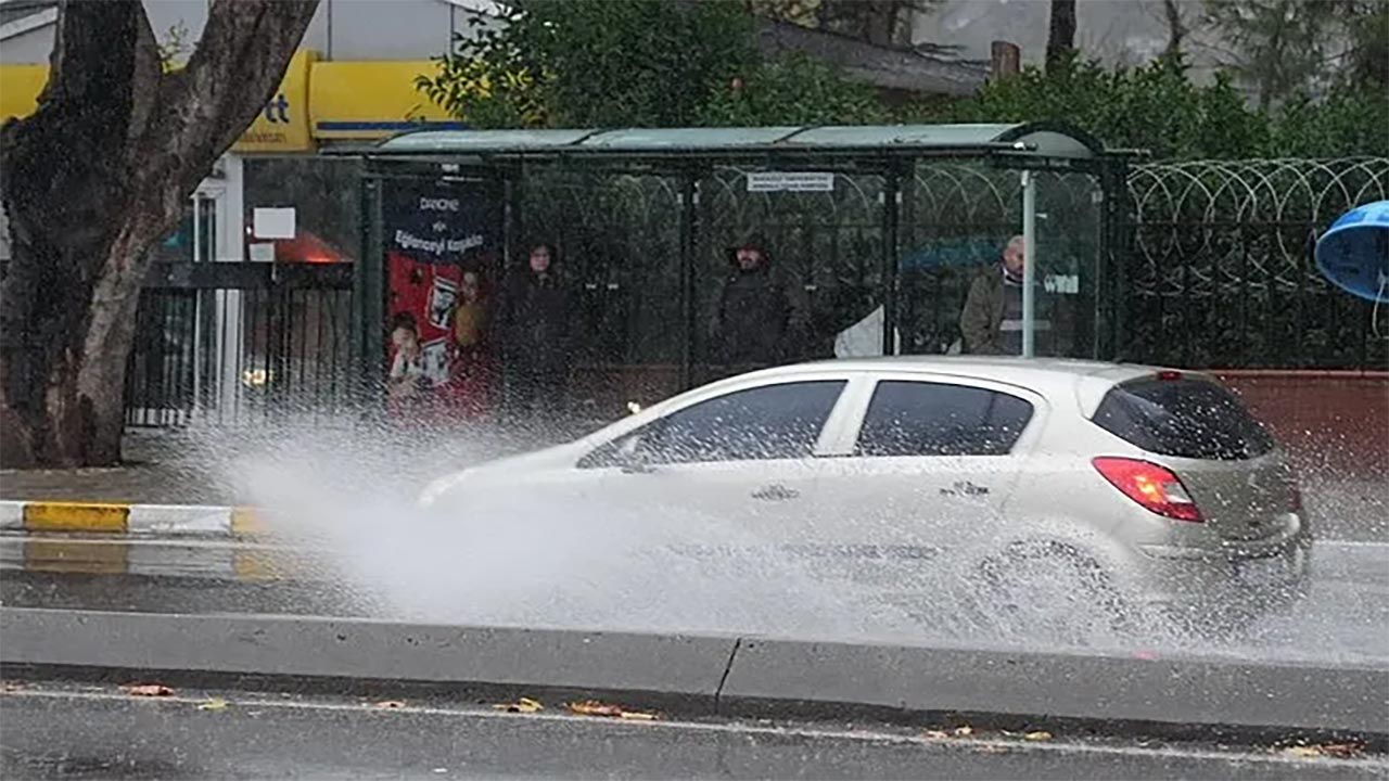 Foto - Meteoroloji uyardı! İstanbul dahil birçok ilde sağanak ve kar geliyor!