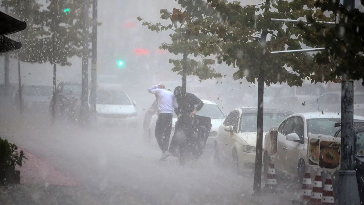 Foto - Meteoroloji vatandaşları uyardı! 27 il için sarı, 4 il için turuncu alarm