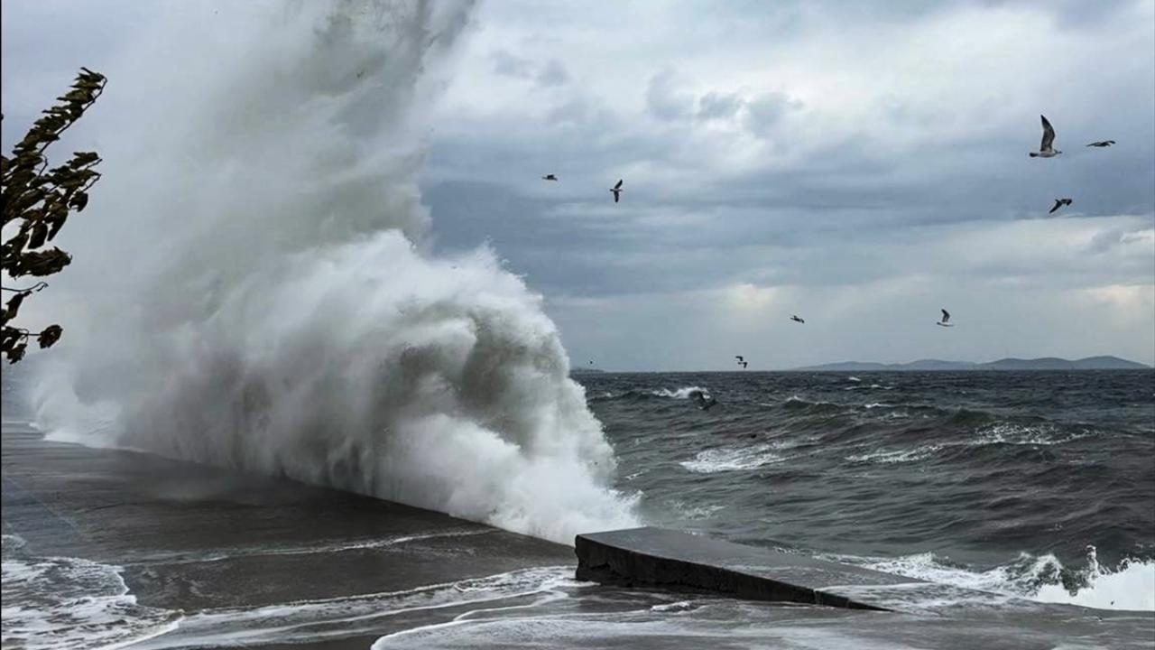 Meteorolojiden bu kez denizler için uyarı geldi! Fırtına kopacak 