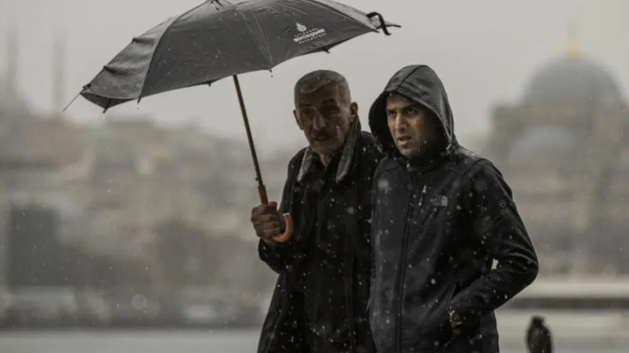 Meteorolojiden son dakika uyarısı: İstanbul dahil bir çok ilde alarm!