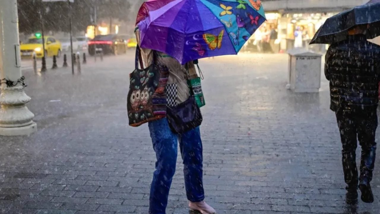 Foto - Meteorolojiden son dakika uyarısı! İstanbul için saat verildi!