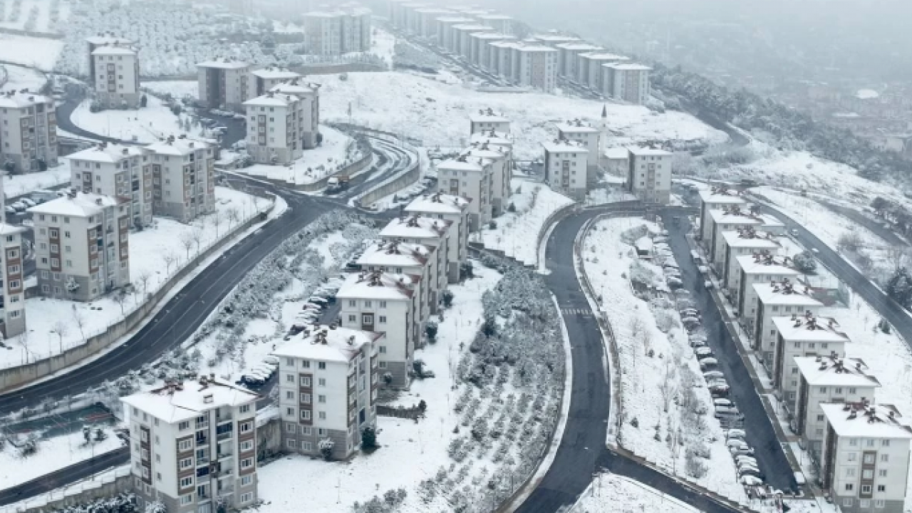 Meteoroloji’den yeni açıklama! İstanbul'da kar yağışı devam edecek mi?