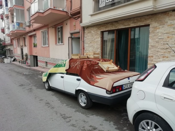 Foto - Meteoroloji'nin uyarısı sonrası araçlar bu hale geldi