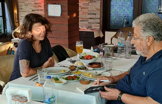 Foto - Metin Akpınar’la ilgili bir skandal daha patlak verdi! Yazıklar olsun sana! Bu kez insan içine çıkamayacak