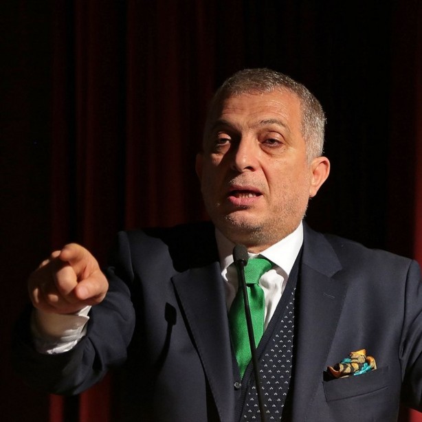 Metin Külünk belediye başkanlığı adaylığını duyurdu: Neden adaylık yoluna çıktım? Çünkü ben...