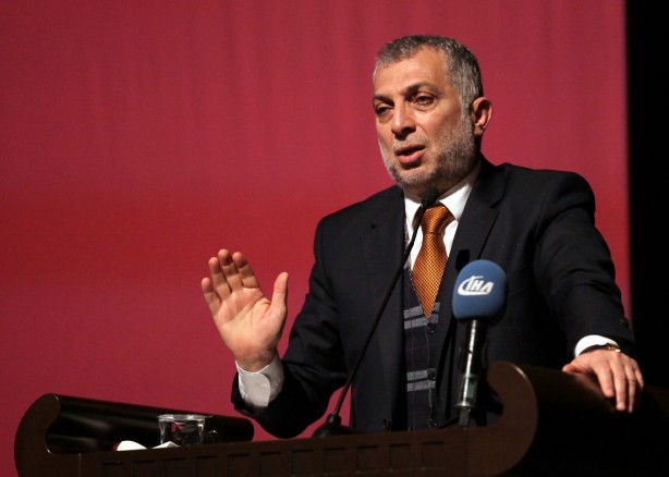 Metin Külünk'ten AK Partili o bakanın eşine sitem!