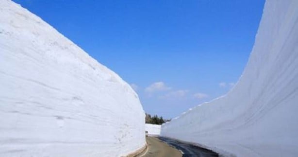 Foto - Metrelerce yağan kar görenleri şoke etti!