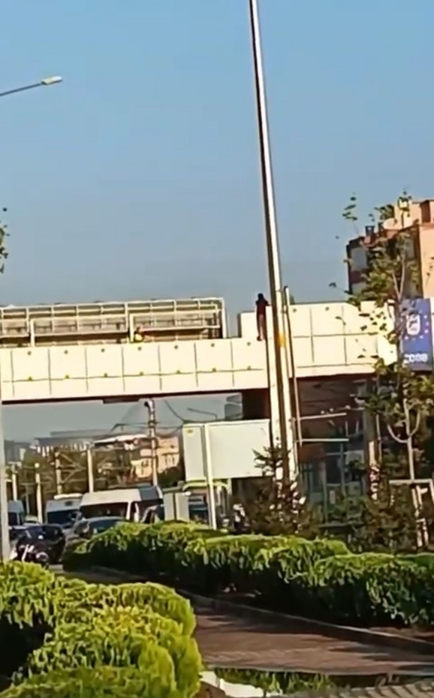 Metro tellerindeki kadın için alarm verildi