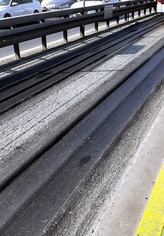 Foto - Metrobüs yolu eridi Ekrem İmamoğlu'na tepki yağdı: Memnun değiliz!