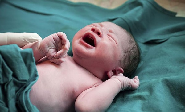 Foto - Metroda doğan bebeğe ömür boyu unutamayacağı hediye!