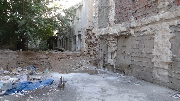 Foto - Metruk evin duvarı yıkıldı: 1 ölü