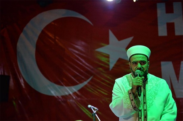 Foto - Meydanlarda demokrasi nöbeti devam ediyor