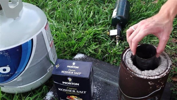 Foto - Meyvelere erimiş tuz döktü!