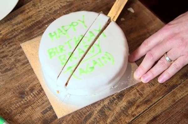 Foto - Meyveleri soyarken vitaminlerinden oluyorsunuz!