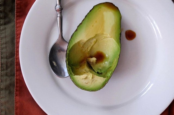 Foto - Meyveleri soyarken vitaminlerinden oluyorsunuz!