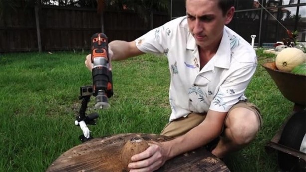 Foto - Meyvelerin içine erimiş tuz döktü!