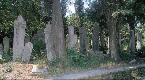 Foto - Mezarda bizleri neler bekliyor?
