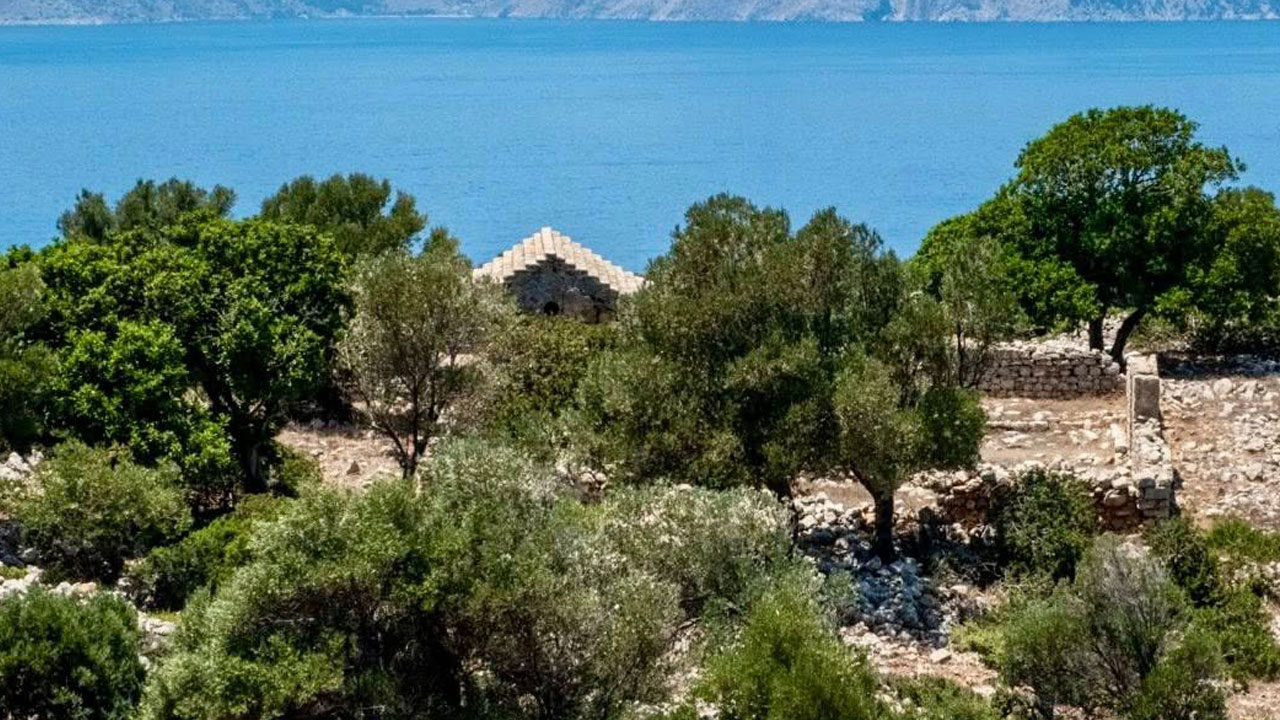 Mezarlar, çiftlikler ve şapeller! Phoenix Antik Kenti’nde gizemli keşifler