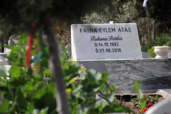 Foto - Mezarlıkta PKK propagandasına polis izin vermedi