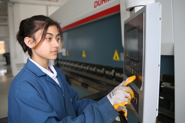 Foto - Mezun olduklarında sanayi sektörüne güç katacaklar!