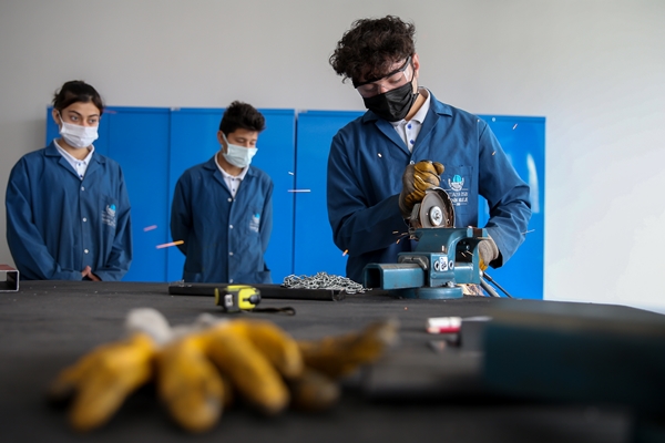 Foto - Mezun olduklarında sanayi sektörüne güç katacaklar!