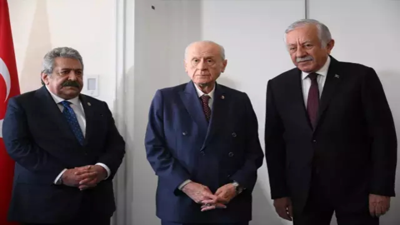 Foto - MHP-DEM Parti görüşmesi başladı! Bahçeli bakın nasıl karşıladı