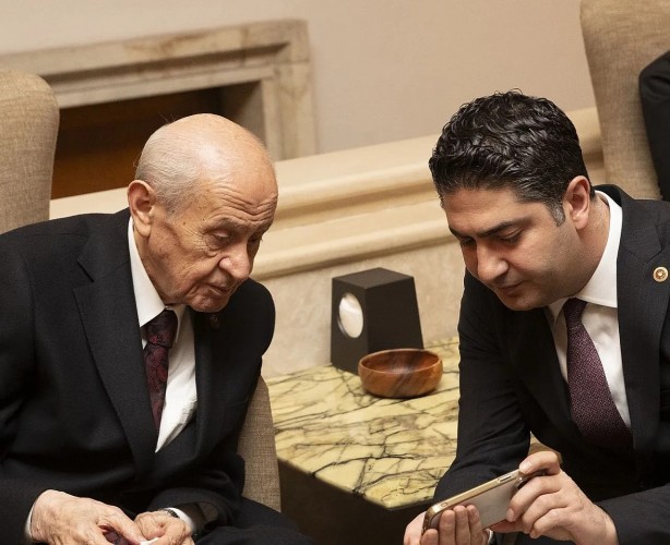 Foto - MHP erken seçimle ilgili kararını Türkiye'ye ilan etti