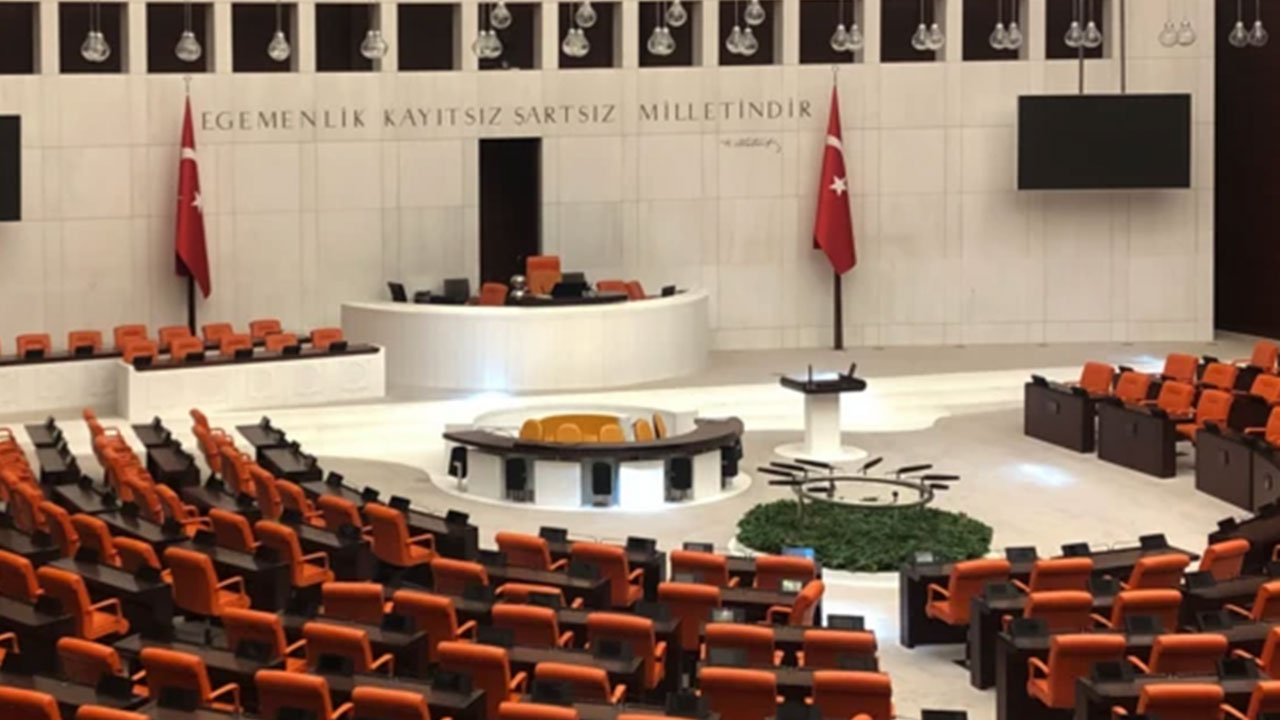 Foto - MHP 'hayırlı olsun' diyerek flaş gelişmeyi Türkiye'ye duyurdu