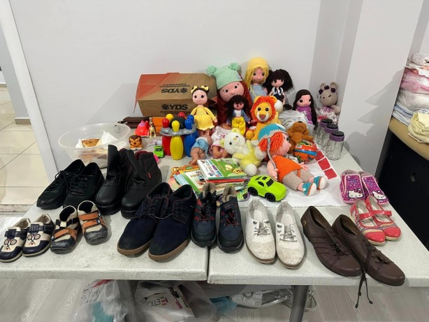 Foto - MHP'den örnek davranış! İlçe Başkanlığı binası depremzedelere tahsis edildi