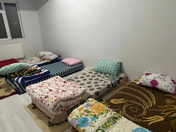 MHP'den örnek davranış! İlçe Başkanlığı binası depremzedelere tahsis edildi