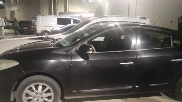 Foto - MHP'li belde belediye başkanının makam aracına silahlı saldırı