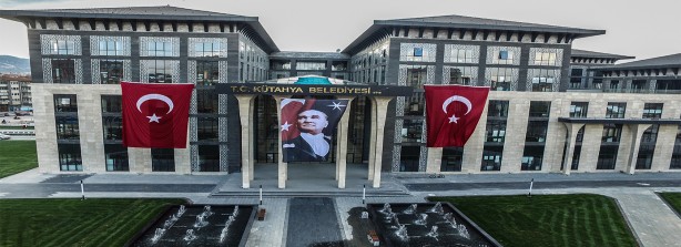 Foto - MHP'li belediye başkan adayından seçimlere sayılı günler kala büyük skandal! Tepki yağıyor