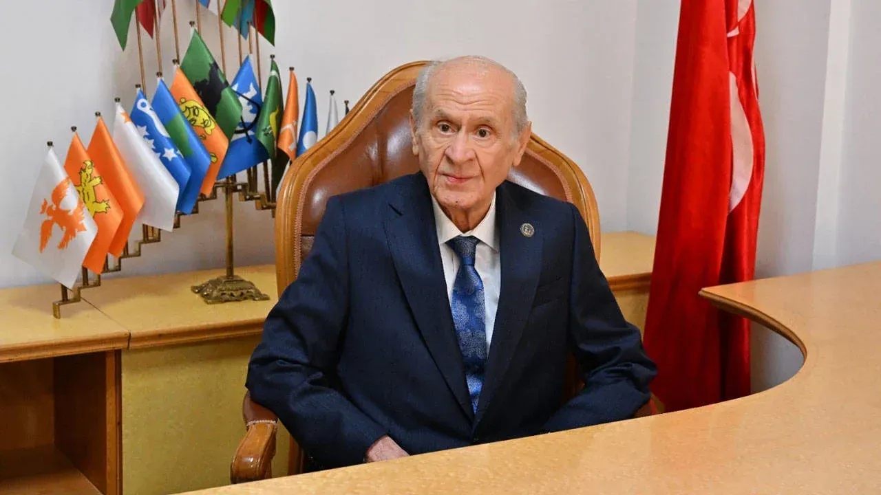 Foto - MHP’li belediyeden olay "Bahçeli" kararı! İçişleri Bakanlığı da onay verdi