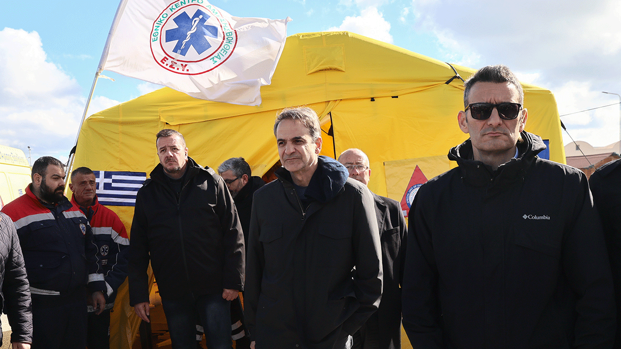 Foto - Miço deprem bölgesinde