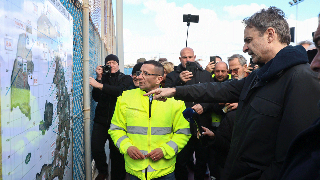 Foto - Miço deprem bölgesinde