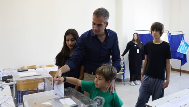 Foto - Miçotakis hayatının şokunu yaşadı! Türklerden müthiş atak