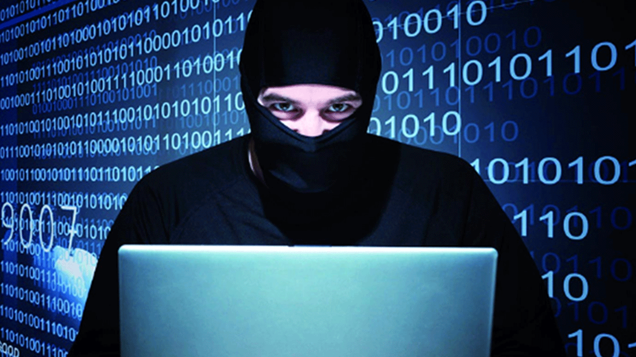 Foto - Microsoft çalışanından şok itiraf: Gmail kullanıcılarının verileri tehlikede!