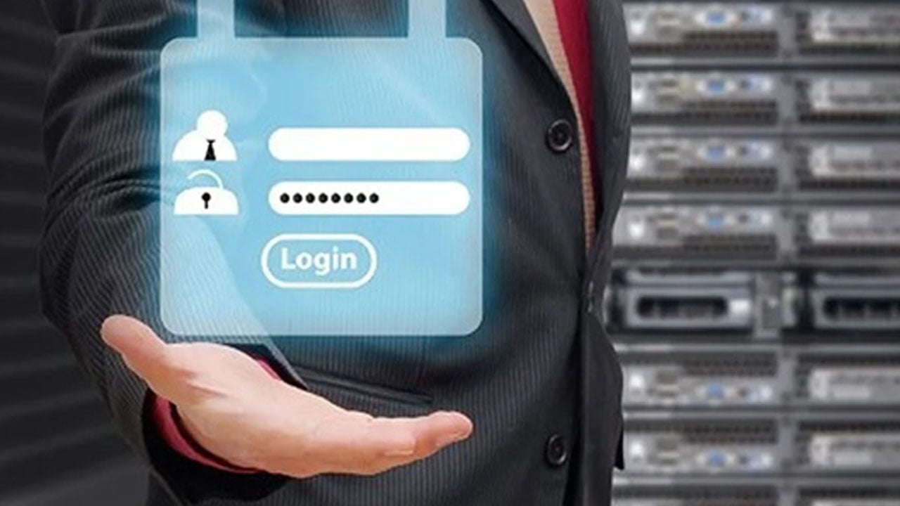 Microsoft e-posta hizmetindeki kesintinin nedenini şirket açıkladı: Küresel e-posta krizi sorun olmuştu... 