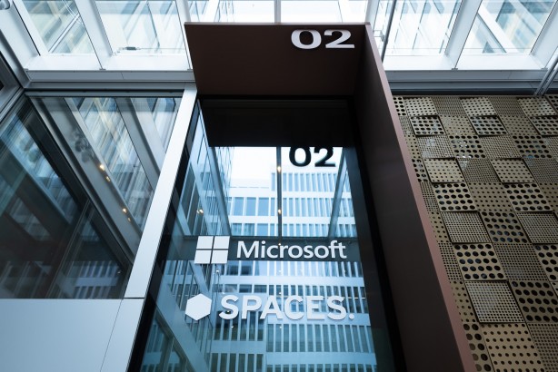 Foto - Microsoft kullanıcılarını yapay zekâ ile adım adım izliyor!