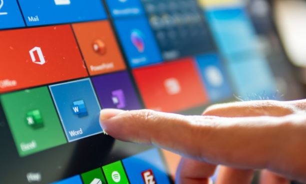 Foto - Microsoft’un tahtı sallanıyor! Rekor kayıp