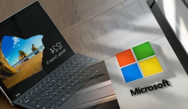 Foto - Microsoft’un tahtı sallanıyor! Rekor kayıp