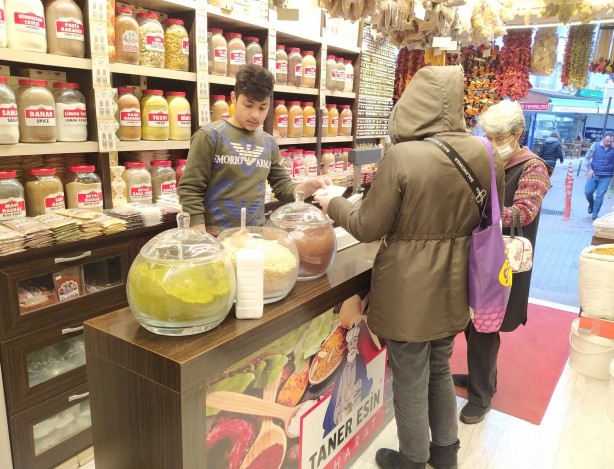 Foto - Mide, astım, bronşit, enfeksiyon hastalıkları... Faydası saymakla bitmeyen sakızın fiyatı dudak uçuklatıyor!
