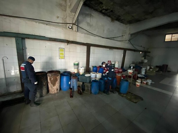 Foto - Mide bulandıran görüntüler! Yakalanmasalar vatandaşa yedireceklerdi