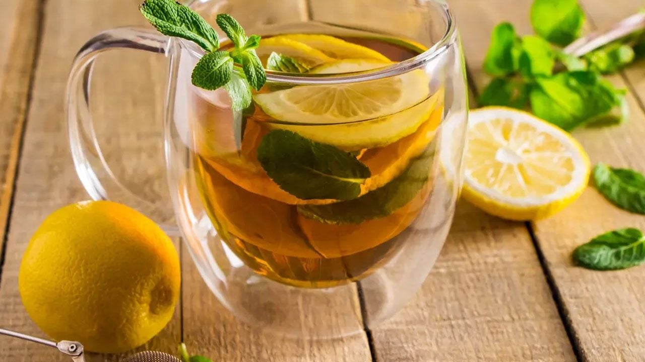 Mide rahatlatan yeşil nane, limon: Düzenli uygulayan bu dertten kurtuluyor! Vücuda inanılmaz etkileri var