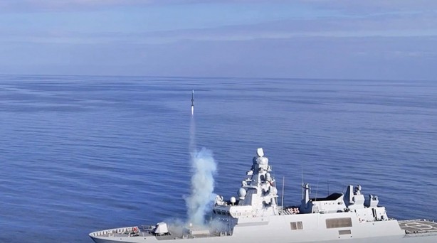 Foto - MİDLAS ile donanmaya hava kalkanı: TCG İstanbul’dan füzeler ateşlendi