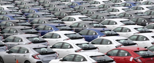 Foto - ‘Millet aç aç’ diyenler bakıp bakıp utansın! Otomotivde tüm zamanların rekoru