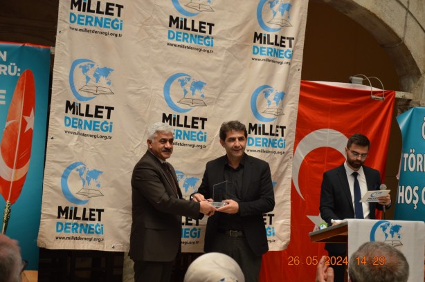 Foto - Millet Derneği’nin düzenlediği "Bugünden Yarına Köprü: Türkçe" Düz Yazı Yarışması Ödül Töreni Yapıldı