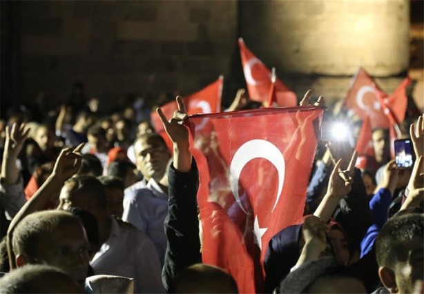 Foto - Milletin beraberliği için balon uçurdular