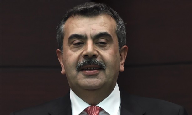 Foto - Milli Eğitim Bakanı Yusuf Tekin’den çok şaşırtan açıklama! Erdoğan tam tersini demişti halbuki! İşte bunu hiç kimse beklemiyordu