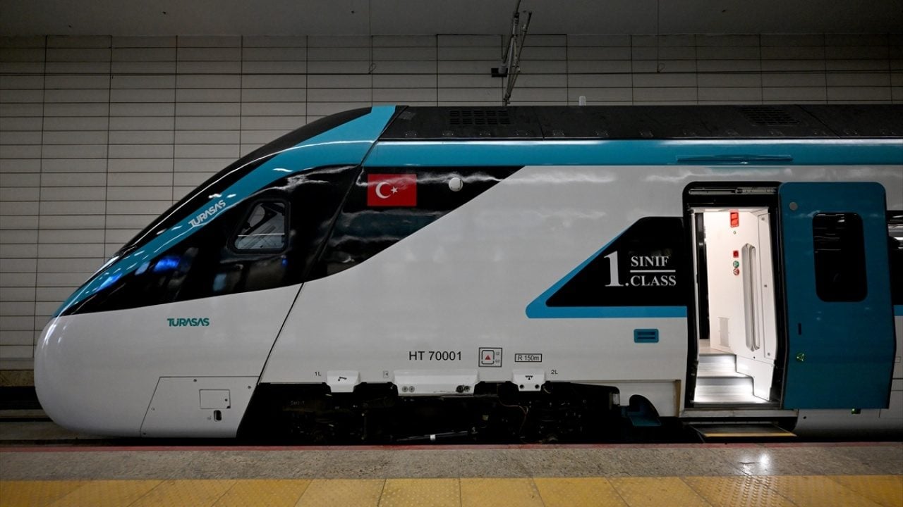 Foto - Milli hızlı trenin test sürüşünü Bakan Uraloğlu yaptı
